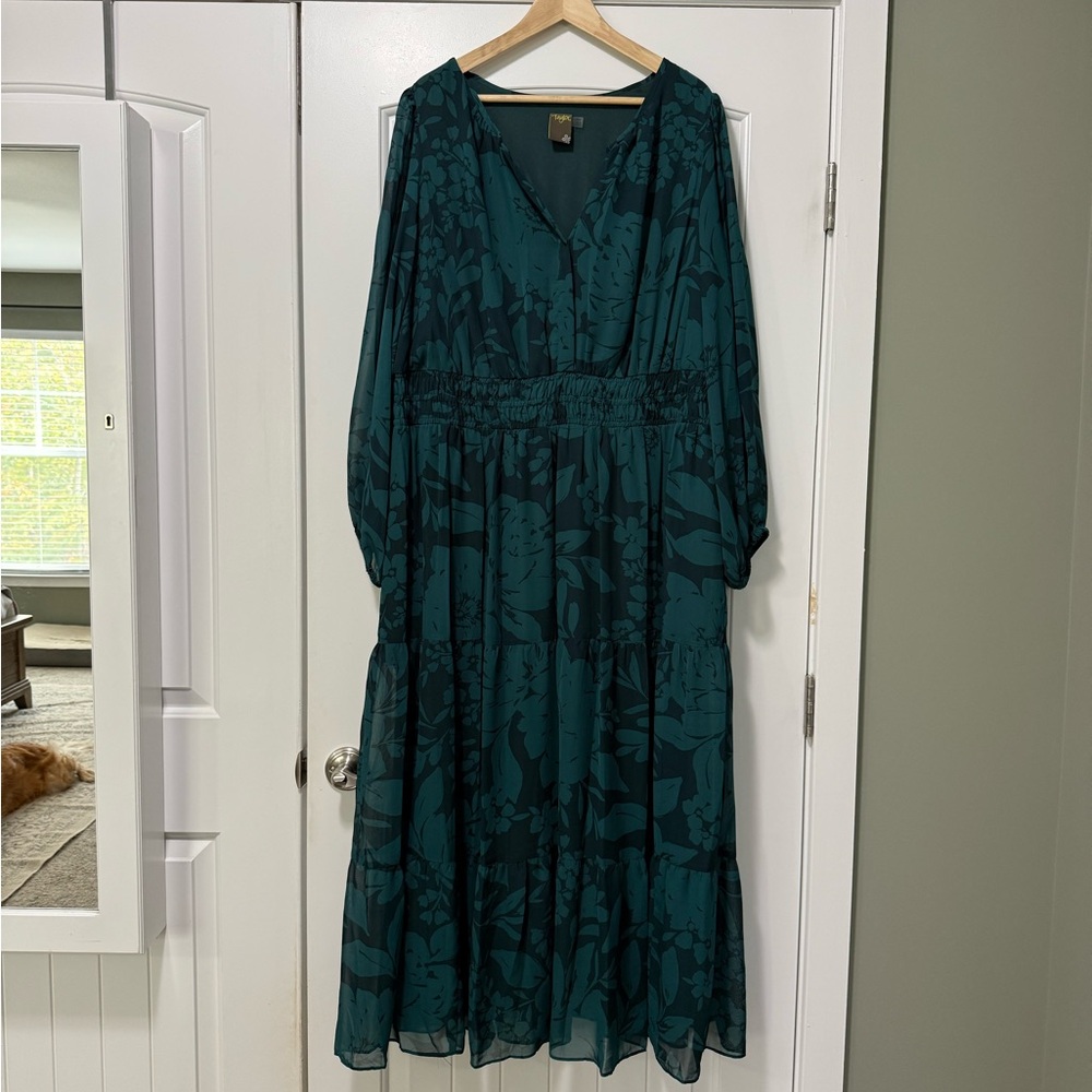 Plus Size Taylor Smocked Waist Chiffon Maxi Dress 20W - Picture 3 of 12